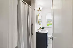 132 Toll House Ln, Fairfield, CT 06825 - Photo 21