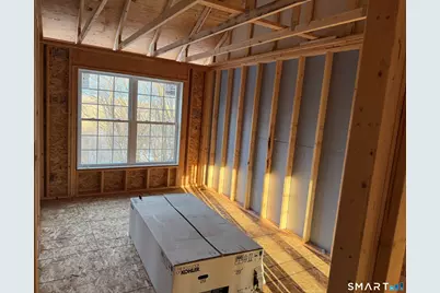 17 Staples Street, Danbury, CT 06810 - Photo 5