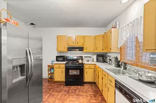 30 Hallock Ave, New Haven, CT 06519 - Photo 11