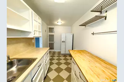 246 Seaton Road #APT 2, Stamford, CT 06902 - Photo 3