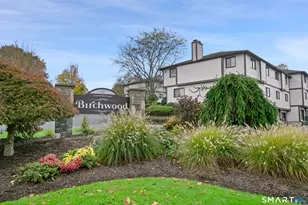 27 Crows Nest Ln, Danbury, CT 06810 - Photo 23