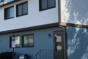 27 Crows Nest Ln, Danbury, CT 06810 - Photo 3