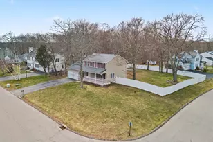 11 Mayo Ave, Montville, CT 06370 - Photo 3