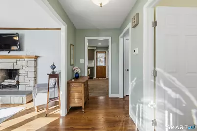 16 Phyllis Drive, Naugatuck, CT 06770 - Photo 15