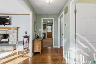 16 Phyllis Dr, Naugatuck, CT 06770 - Photo 15