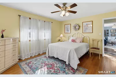 16 Phyllis Drive, Naugatuck, CT 06770 - Photo 21