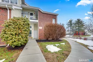 12 Carriage Crossing Ln, Middletown, CT 06457 - Photo 1