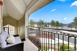 12 Carriage Crossing Ln, Middletown, CT 06457 - Photo 11