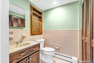 43 Limerick Road, Trumbull, CT 06611 - Photo 13