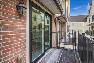 109 Forest St, Stamford, CT 06901 - Photo 7