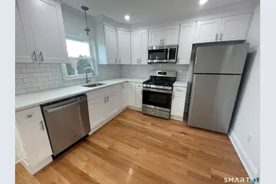 471 Marlborough Terrace #2, Fairfield, CT 06825 - Photo 3