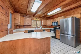 766 N Park Ave, Easton, CT 06612 - Photo 11