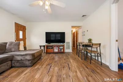 105 Daniel Drive, Bridgeport, CT 06606 - Photo 5