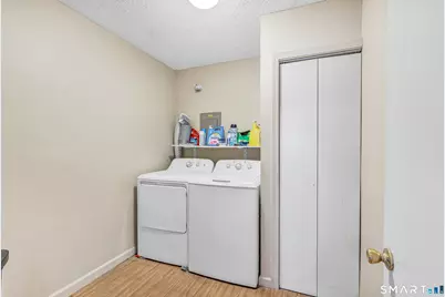 55 Thompson Street #APT 11G, East Haven, CT 06513 - Photo 15