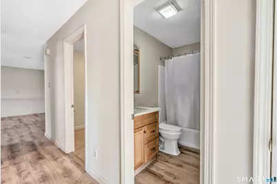 55 Thompson Street #APT 11G, East Haven, CT 06513 - Photo 17