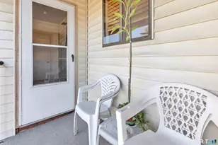 55 Thompson St, East Haven, CT 06513 - Photo 27