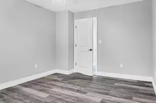 84 Connecticut Ave, Newington, CT 06111 - Photo 29