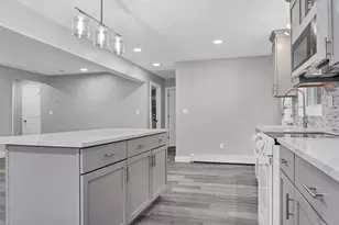 84 Connecticut Ave, Newington, CT 06111 - Photo 9