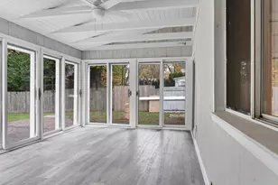 84 Connecticut Ave, Newington, CT 06111 - Photo 15