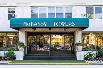 2625 Park Avenue #14J, Bridgeport, CT 06604 - Photo 1