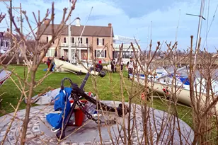 494 Pequot Ct, Fairfield, CT 06890 - Photo 5