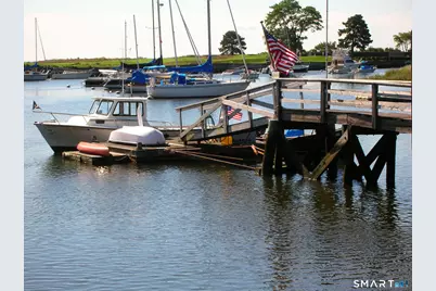 494 Pequot Court, Fairfield, CT 06890 - Photo 9