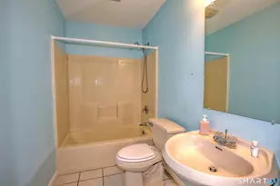 26 Hillside Farms Dr, East Windsor, CT 06016 - Photo 13