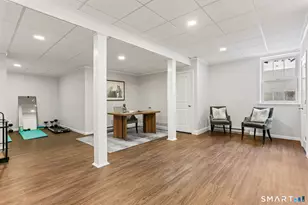 10 Pansy Rd, Fairfield, CT 06824 - Photo 35