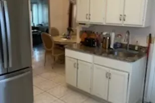 49 Elmwood Pl, Bridgeport, CT 06605 - Photo 17