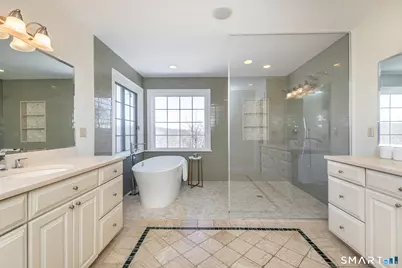 35 Coach Light Drive, Woodbury, CT 06798 - Photo 17
