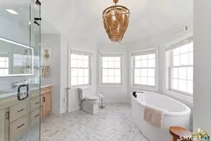 43 E High St, East Hampton, CT 06424 - Photo 17