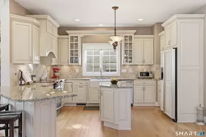 43 East High Street, East Hampton, CT 06424 - Photo 3