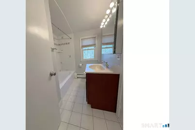 658 Winnepoge Drive, Fairfield, CT 06825 - Photo 11