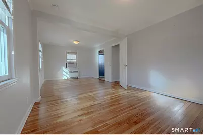 658 Winnepoge Drive, Fairfield, CT 06825 - Photo 7