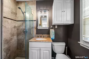 19 Oriole Dr, Norwalk, CT 06851 - Photo 17