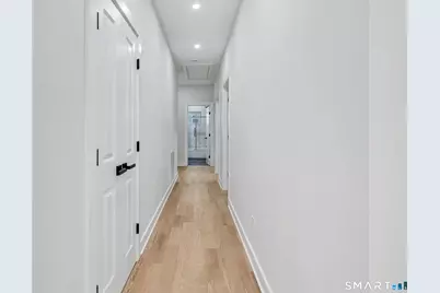 32 Larovera Terrace, Ansonia, CT 06401 - Photo 23