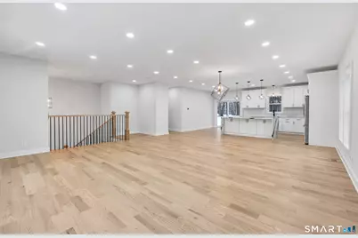 32 Larovera Terrace, Ansonia, CT 06401 - Photo 13