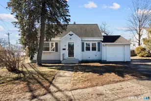 405 Wilcoxson Ave, Stratford, CT 06614 - Photo 1