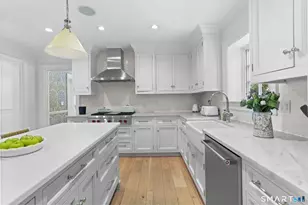 90 5 Mile River Rd, Darien, CT 06820 - Photo 7