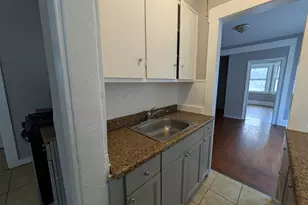 1007 Campbell Ave, West Haven, CT 06516 - Photo 5