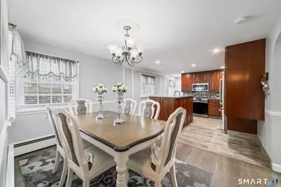 61 Clearview Circle, Naugatuck, CT 06770 - Photo 11