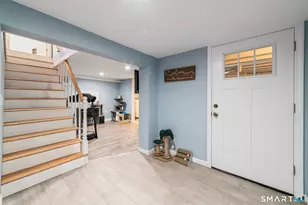 61 Clearview Cir, Naugatuck, CT 06770 - Photo 27