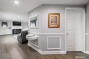 61 Clearview Cir, Naugatuck, CT 06770 - Photo 5