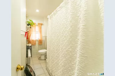 119 Jefferson Avenue, New London, CT 06320 - Photo 13