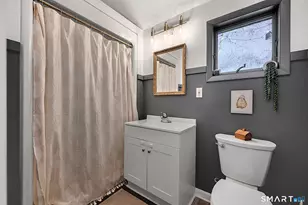 932 Litchfield Turnpike, Bethany, CT 06524 - Photo 19