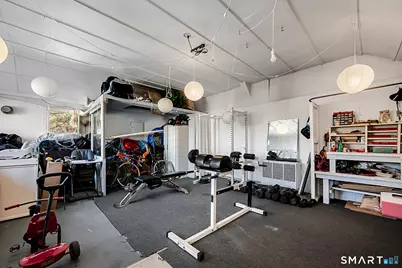 932 Litchfield Turnpike, Bethany, CT 06524 - Photo 31