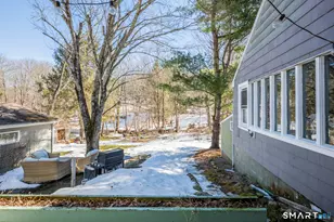 932 Litchfield Turnpike, Bethany, CT 06524 - Photo 29