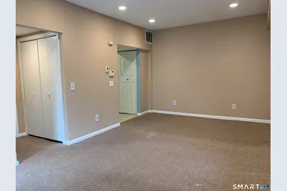 8 Taylor Avenue #APT 2, Norwalk, CT 06854 - Photo 3