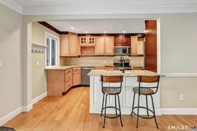 78 Heritage Village #B, Southbury, CT 06488 - Photo 3