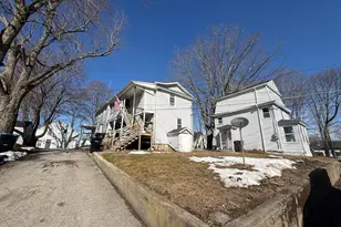 2 Lyon St, Putnam, CT 06260 - Photo 1